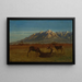 Hirsche im Berghaus - Albert Bierstadt — gerahmtes Bild an der Wand