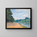 La Tamise avec l'église de Hampton - Alfred Sisley — gerahmtes Bild an der Wand