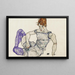 Frau sitzend mit violetten Strümpfen - Egon Schiele — gerahmtes Bild an der Wand