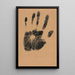 Die linke Hand des Künstlers - Henri-Charles Guérard — gerahmtes Bild an der Wand