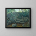 Rochers en forêt - Julian Alden Weir — gerahmtes Bild an der Wand