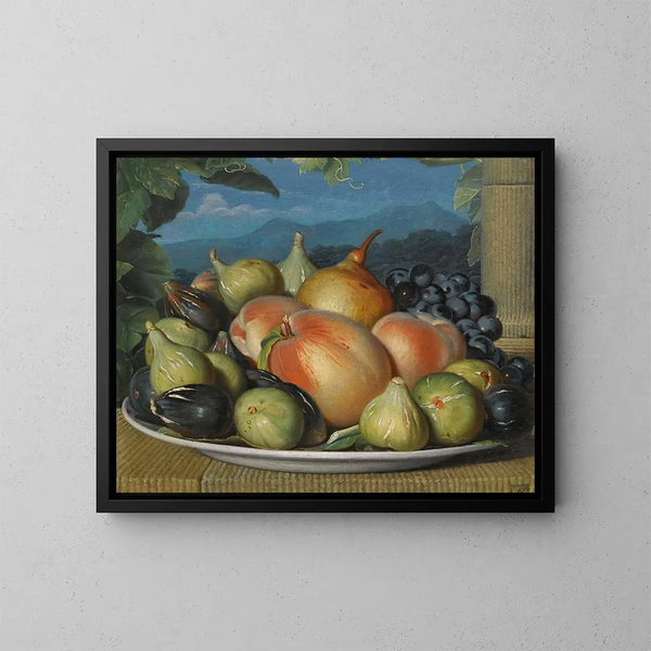 Naturstillleben mit Feigen, Pfirsichen, einer Birne und schwarzen Trauben auf einem weißen Teller, eine weite Landschaft im Hintergrund - Spanische Schule — gerahmtes Bild an der Wand