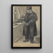 Mann, der einen Stiefel ausputzt - Vincent van Gogh — gerahmtes Bild an der Wand