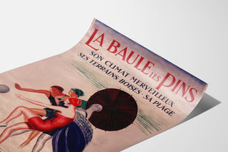 Vintage-Poster Bretagne – La Baule-les-Pins, auf einer gebogenen Bogenfläche präsentiert, perspektivische Ansicht.