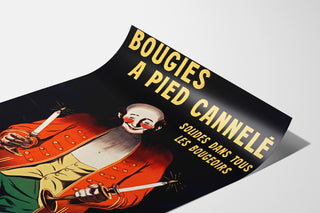 Vintage-Werbeplakat "Bougies Fournier", auf leicht gebogener Fläche, perspektivisch gezeigt.