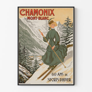 Vintage-Poster Chamonix, 60 Jahre Wintersport, in einem schmalen Rahmen an einer hellen Wand.