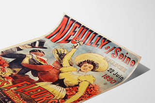Vintage-Plakat Neuilly, Blumenfest, 1890, auf einer leicht gewölbten Papierbahn in Perspektive präsentiert.
