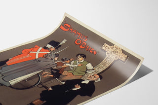 Vintage-Plakat Shamus O’Brien, Opera Comique, auf einem gebogenen Blatt präsentiert, perspektivische Ansicht.