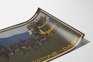Plakat Yellowstone-Park, auf leicht gewölbtem Papier in Perspektive präsentiert.