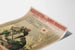 Vintage-Poster Rote Kreuz - Kümmern Sie sich um unsere Verletzten mit Briefmarken der Generäle