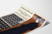 Vintage-Poster Ault & Wiborg Co. als Wanddekoration im Retro-Stil