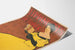 Vintage-Poster Lippincott's Oktober mit Frau in gelbem Kleid