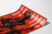 Vintage Wanddekoration Poster mit dominanten Rot- und Schwarztönen