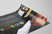 Gedenkposter zum Veterans Day mit Soldat in Salutierung — Ansicht des Kunstwerks